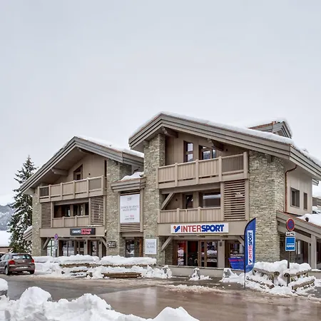 Moderne Avec Wifi Et Parking Sous-terrain A Village - Fr-1-562-28 Apartment *
